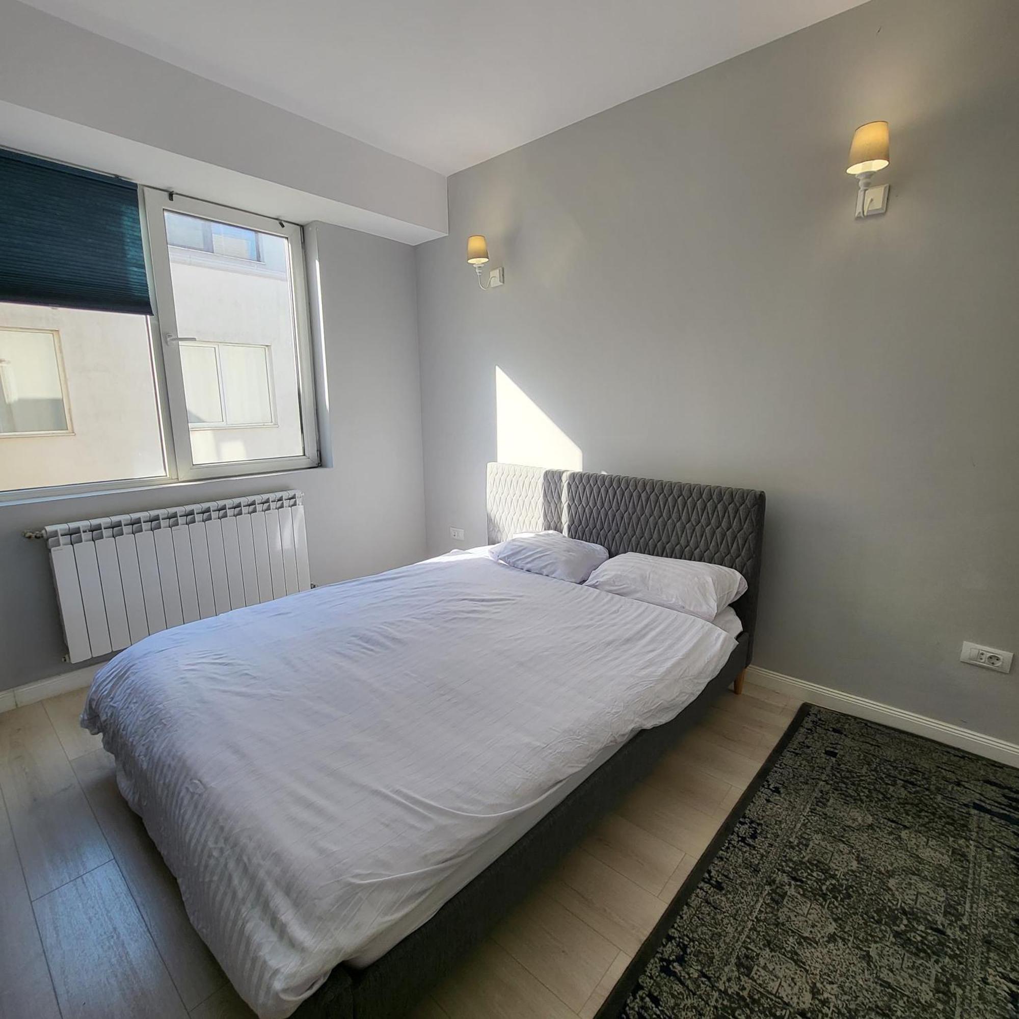 Crystal Apartment Boekarest Buitenkant foto