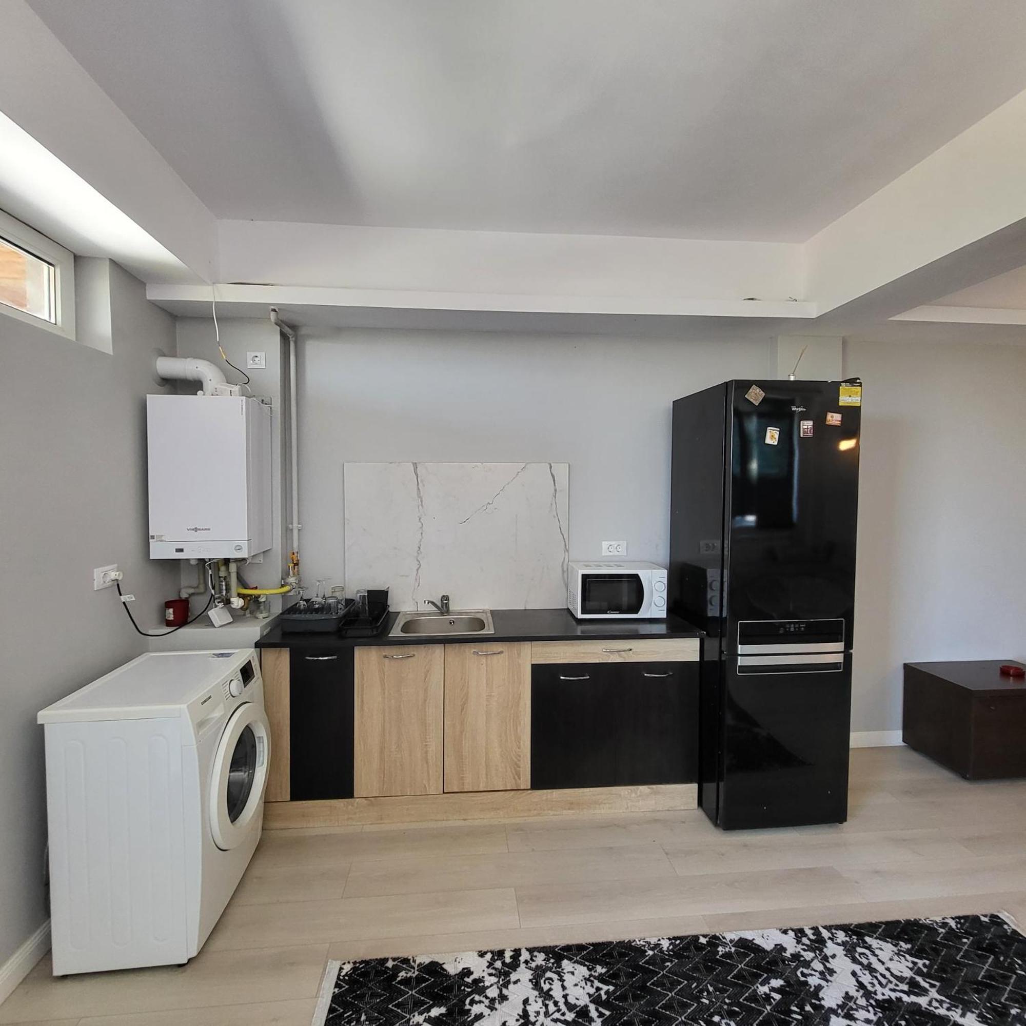 Crystal Apartment Boekarest Buitenkant foto